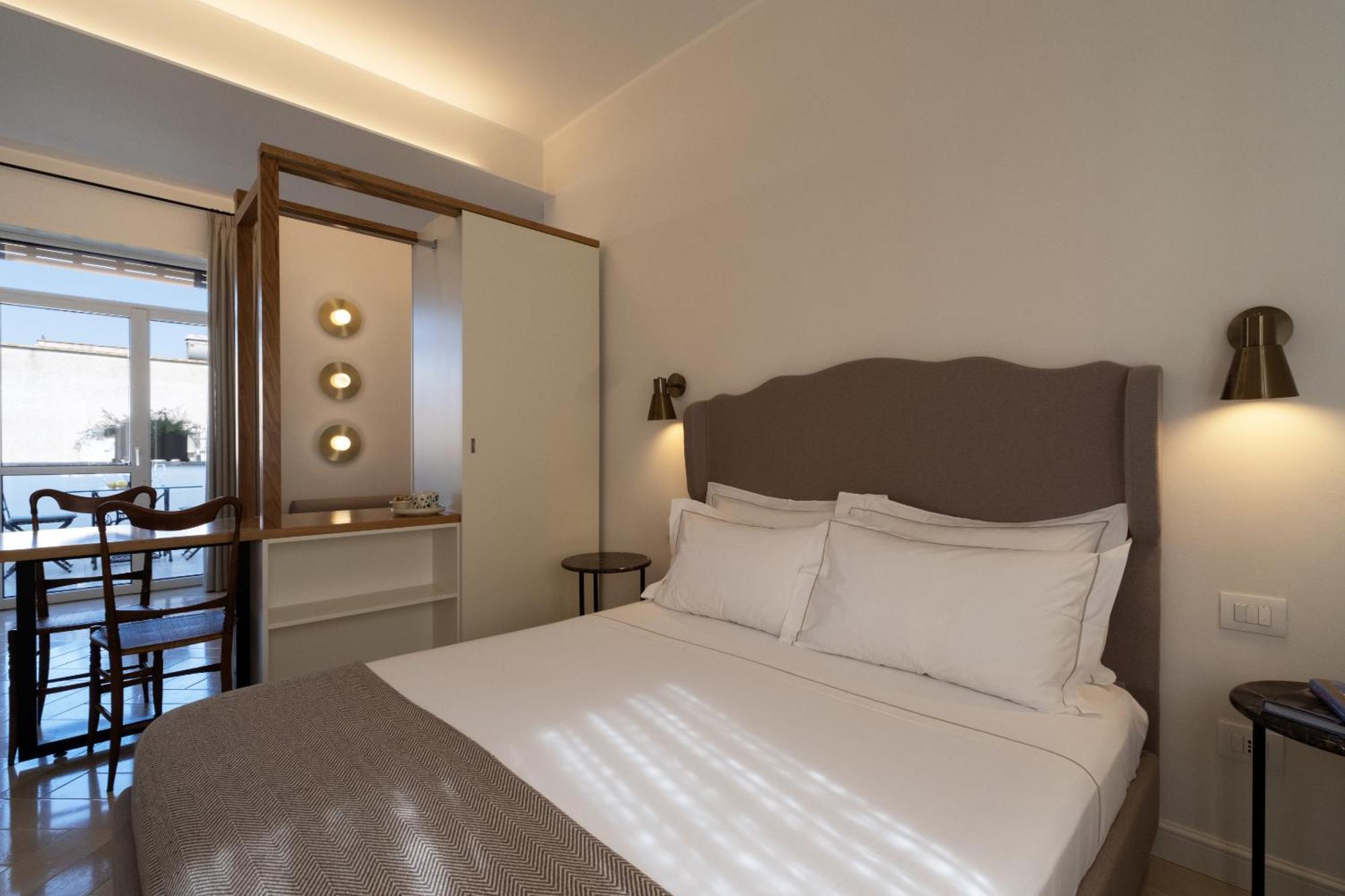Abalto Suites & Rooms Lecce Exterior photo